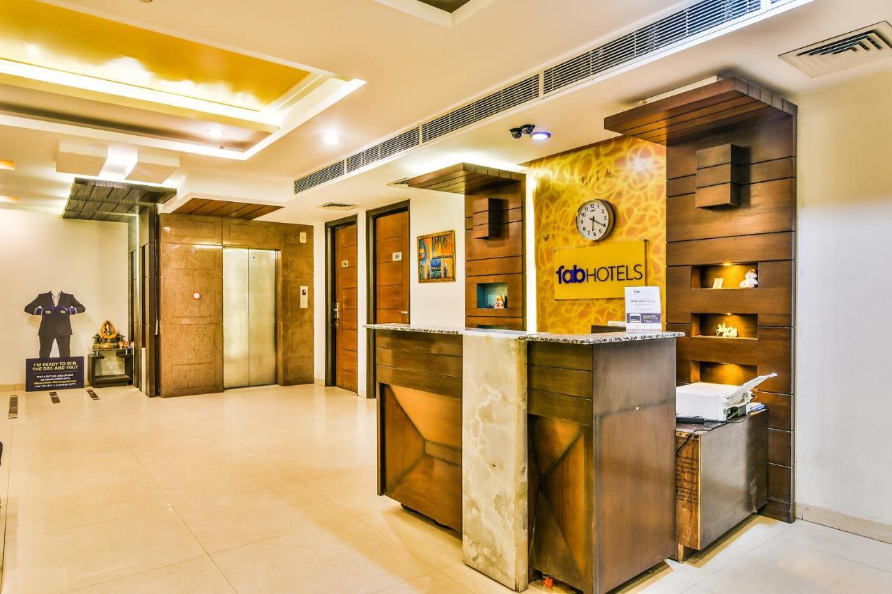 Fabhotel Oasis Dlf Phase 3 คูร์เคาน์ ภายนอก รูปภาพ
